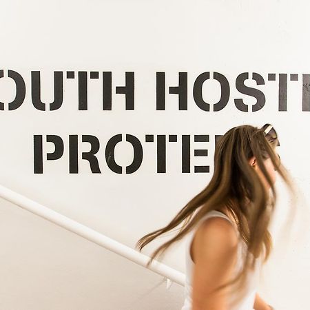 Youth Hostel Proteus Postojna Eksteriør billede